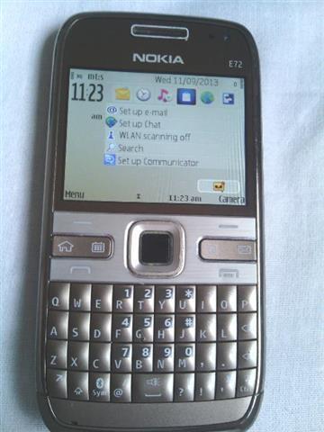 Nokia e72