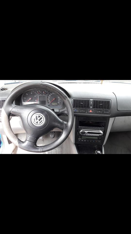 VW-Golf-4
