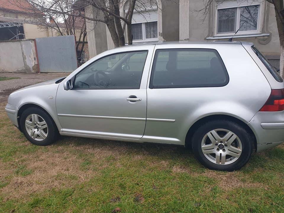 VW-Golf-4