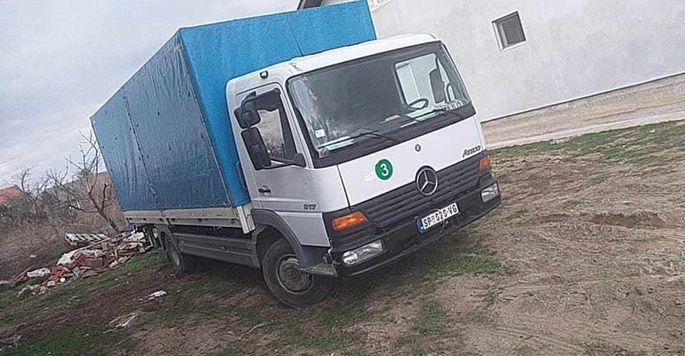 Mercedes-Atego-817