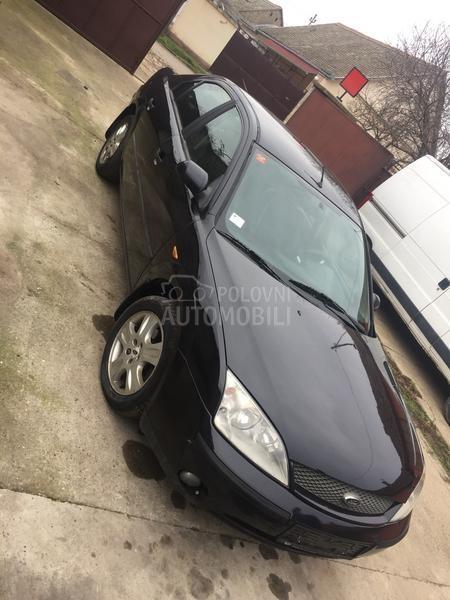 Prodaje-se-auto---