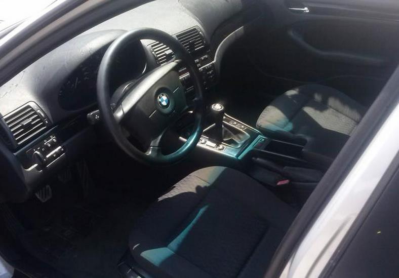 BMW-320-d--00