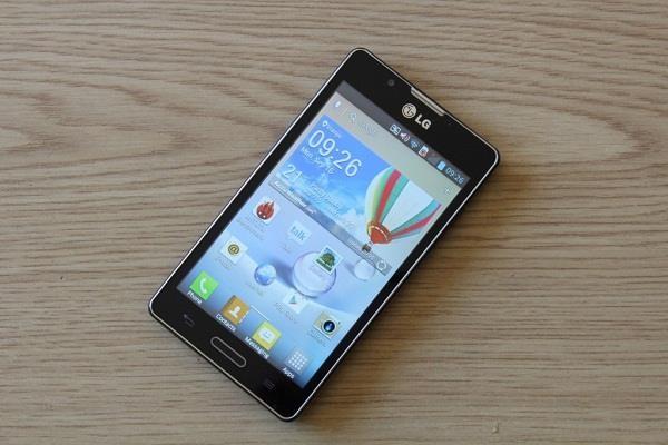 LG L7