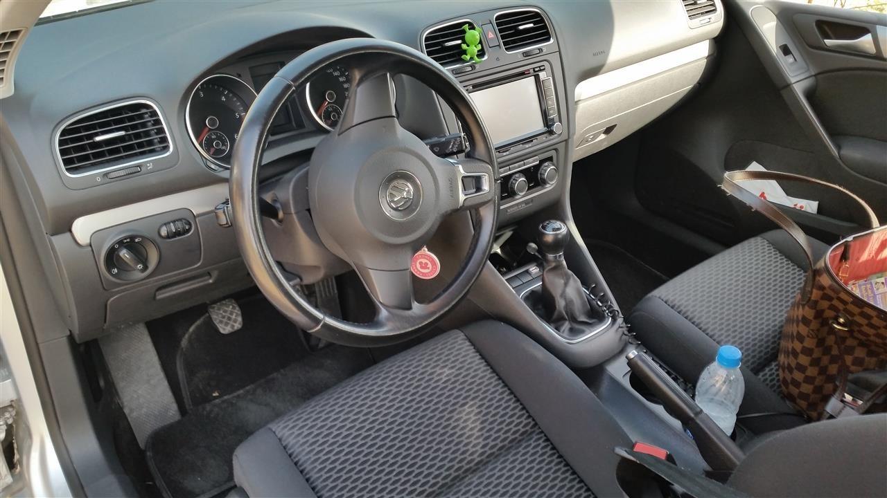 VW-Golf-6--09
