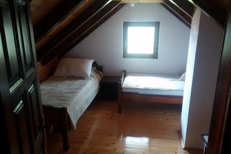Zlatibor-kuca-Borava-glava--12a-plac-