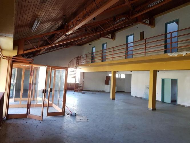 Izdaje se poslovni prostor 400m2, Tomasevac 