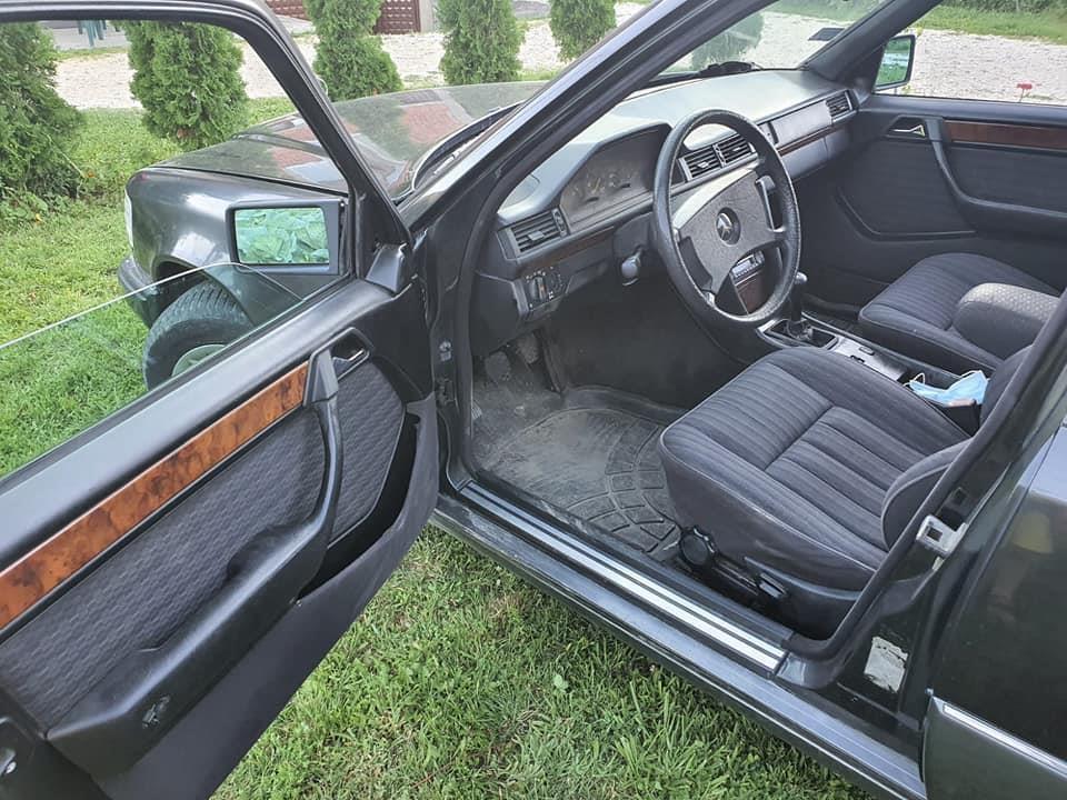 Mercedes-E250D