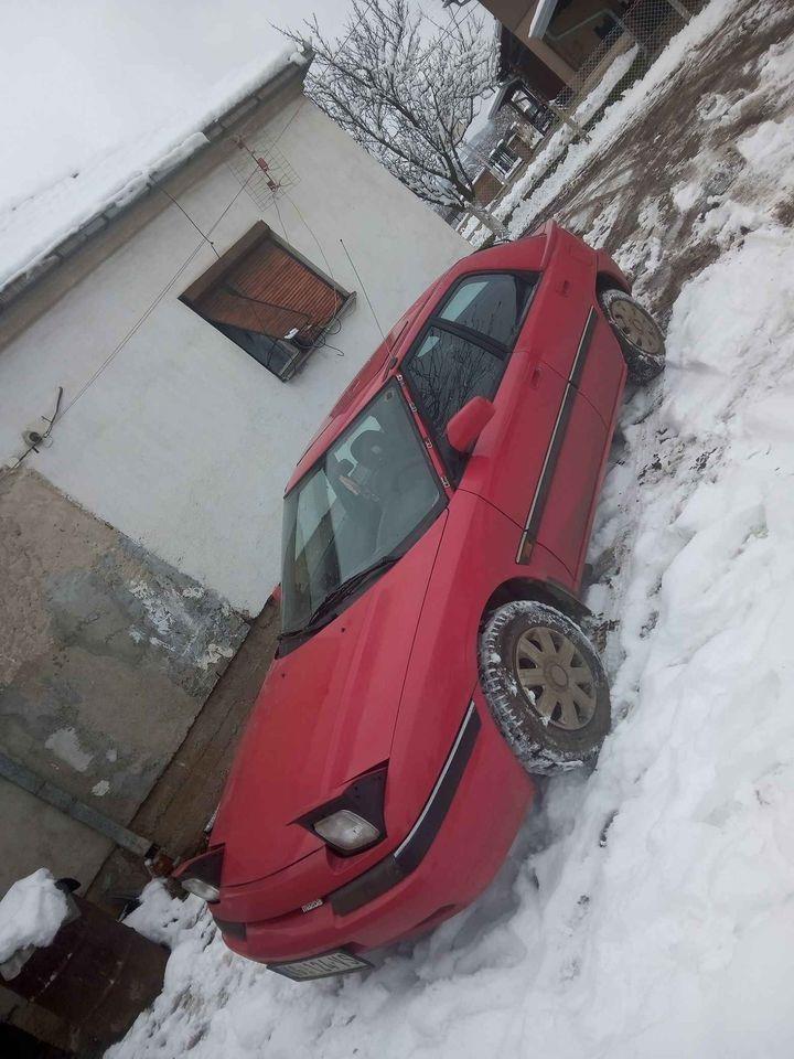 Mazda-323F