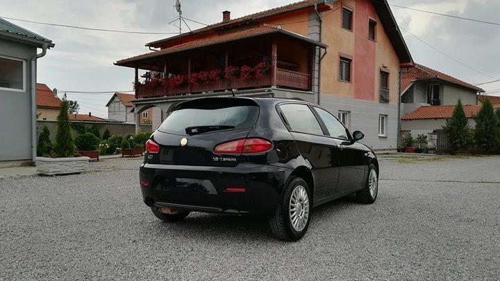 2007-ALFA-ROMEO-147