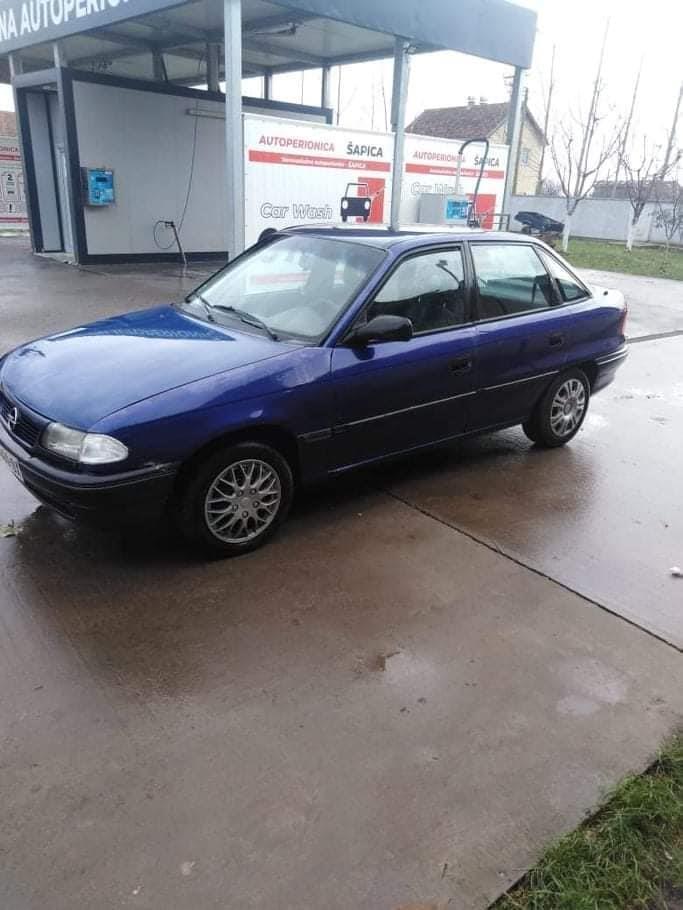 Opel-astra