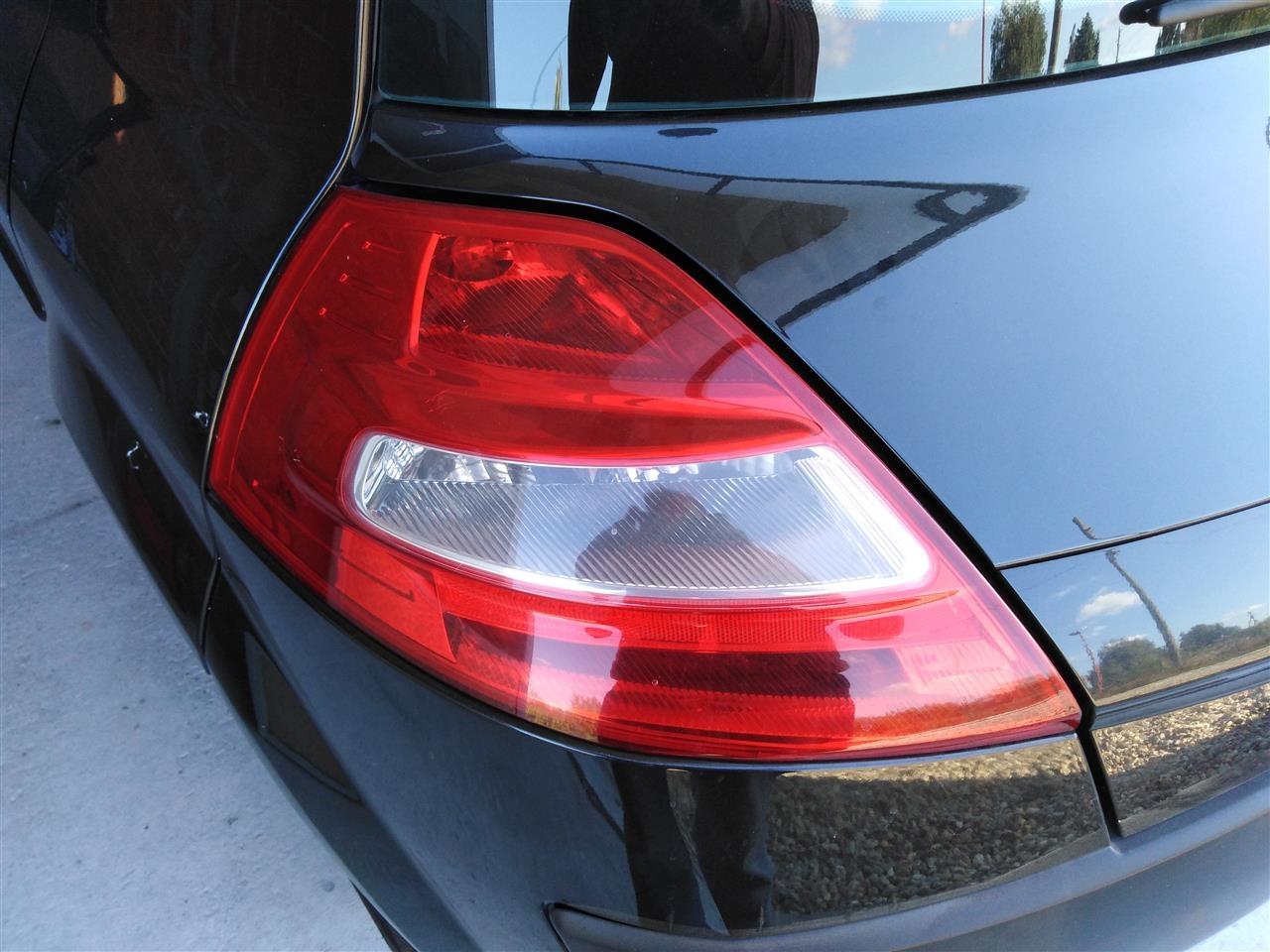 Renault-megane-2