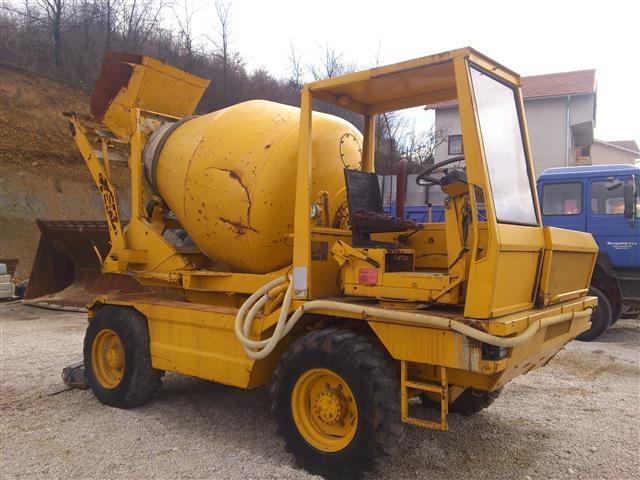 Samoutovarni-mikser-DIECI-LH673