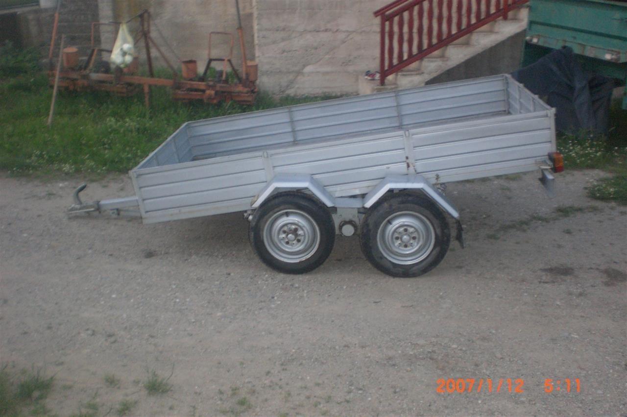 Prikolica-