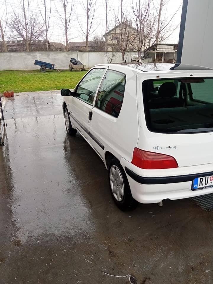 Pežo-106--1-1-2001g