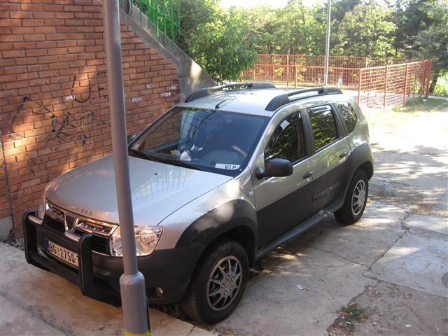 Dacia Duster 1.6 16v ambience LPG -11