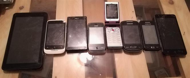 Neispravnih telefona za delove