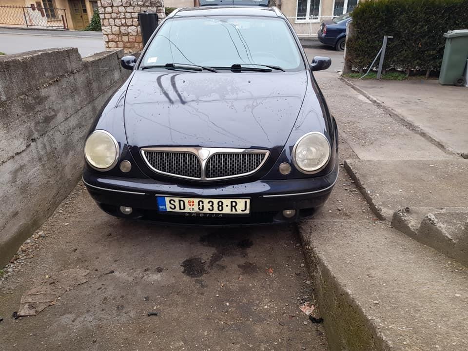 Lancia-Libra-1-9-jtd