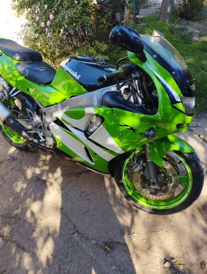 Kawasaki-Ninja