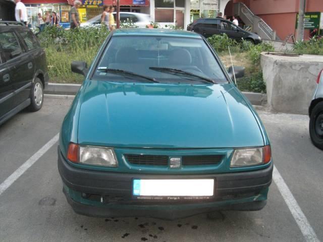 Seat-Ibiza--95