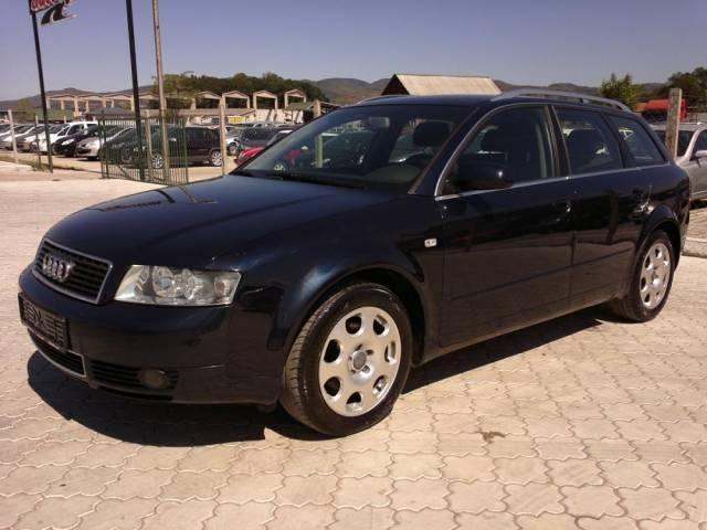 Audi-A4--04