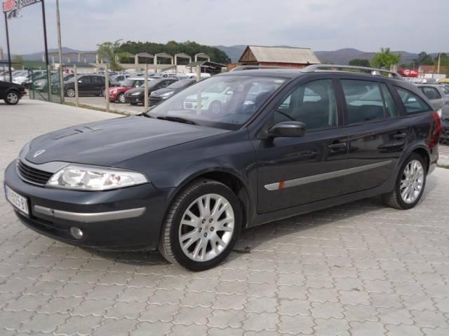 Renault-Laguna--04