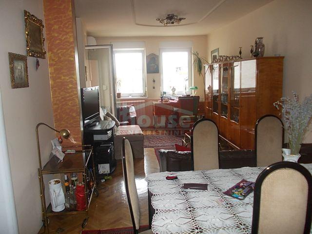 Stan 60m2 Centar