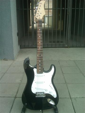 Elektricna gitara