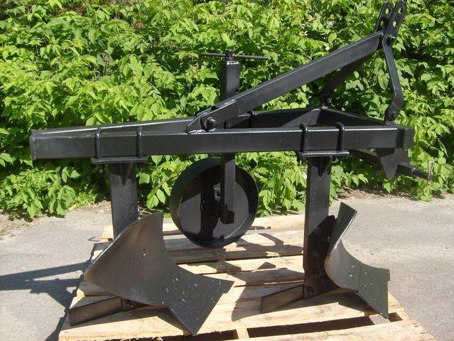 Novi plug PL-2-20