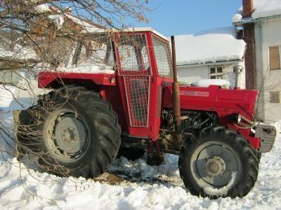 Traktor-IMT-578--78