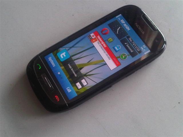 Nokia C7