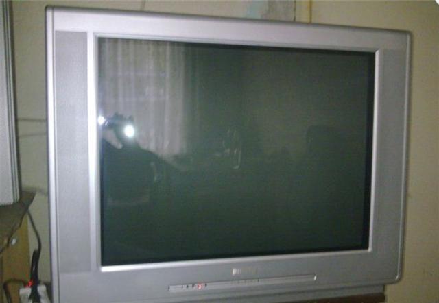 TV Philips E72 