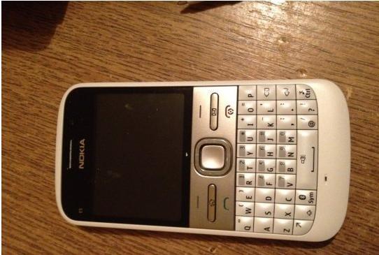 Nokia-e5-savrsena