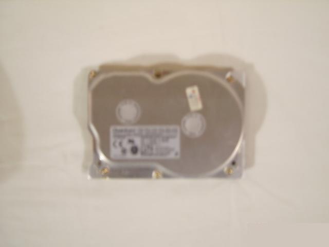  Hard Disk Quantum 1 GB