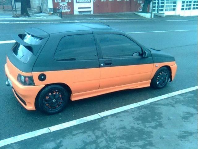 Renault-Clio--93