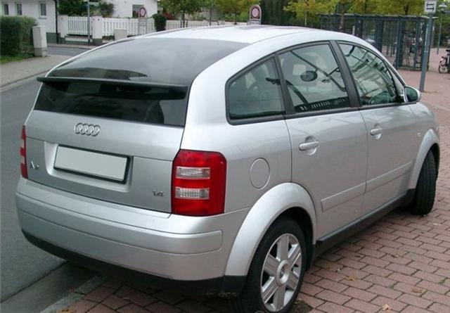 Audi-A2--02