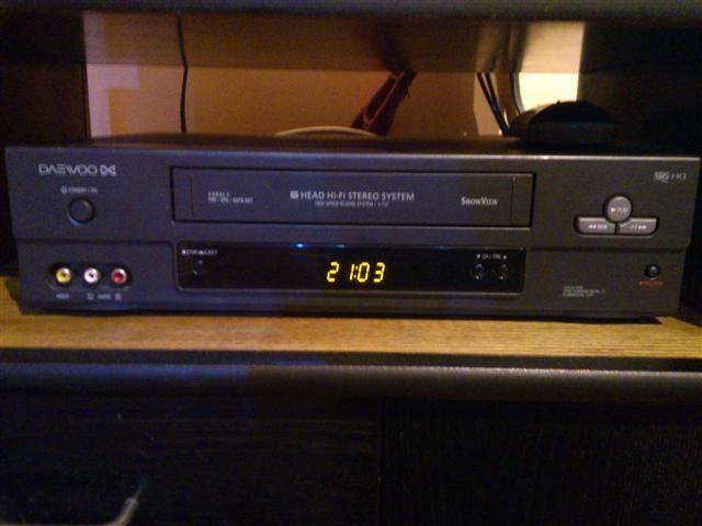 Daewoo--video-rekorder--vhs