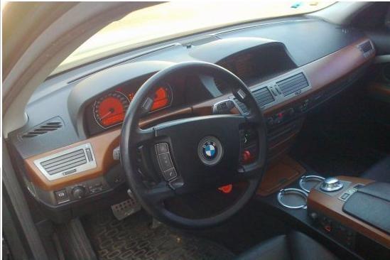 BMW-735-i--03