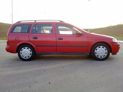 Opel-Astra-Nov-plin--98
