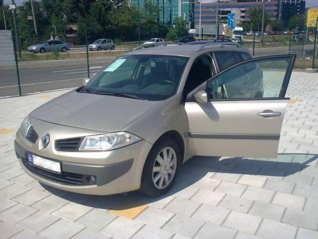 Renault-Megane---06