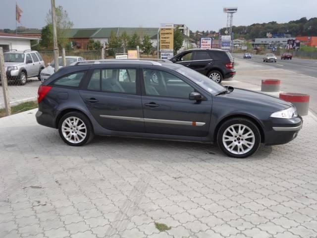 Renault-Laguna--04