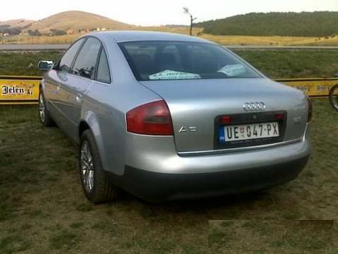 Audi-A6--01