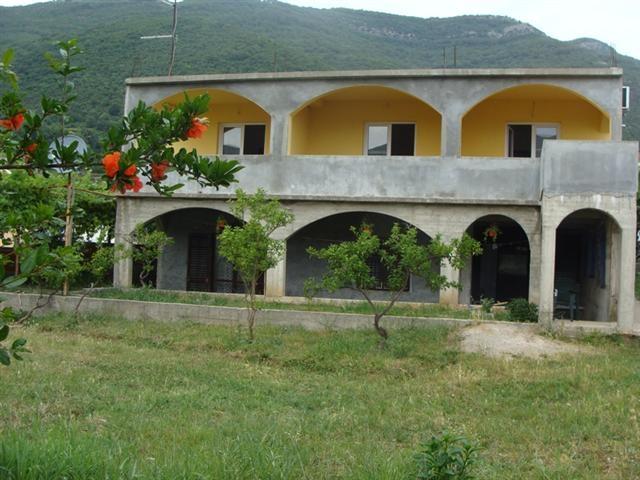 Kuća blizu mora 232m2