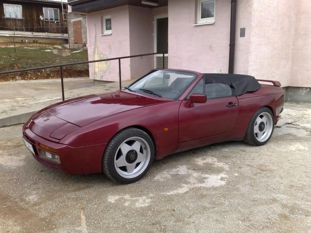 Porsche-944-benzin--92