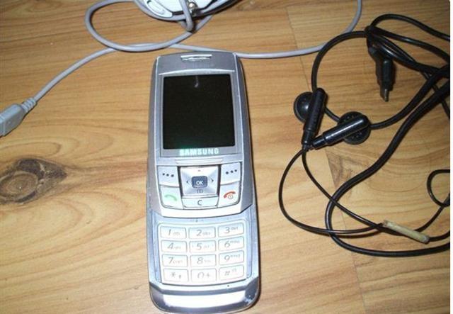 Samsung E250