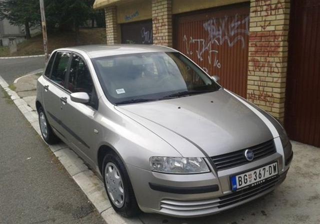 Fiat Stilo -01