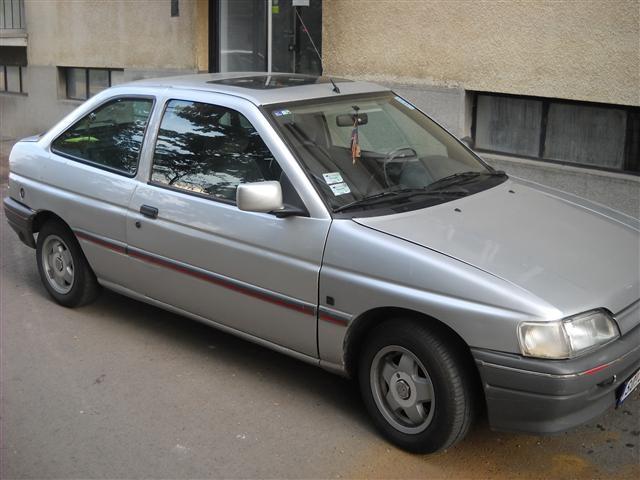 Ford Escort -92