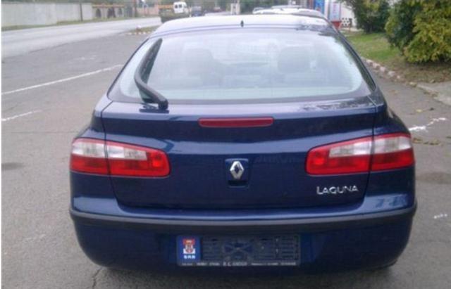 Renault-Laguna--02