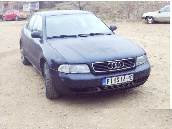 AUDI A4 1.9tdi -02