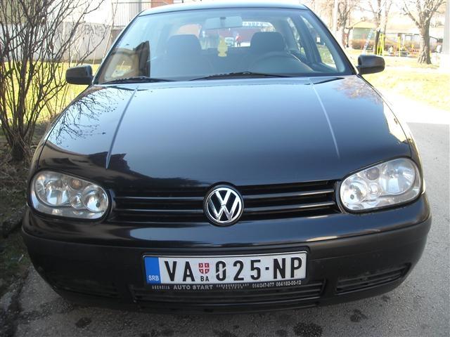 GOLF 4