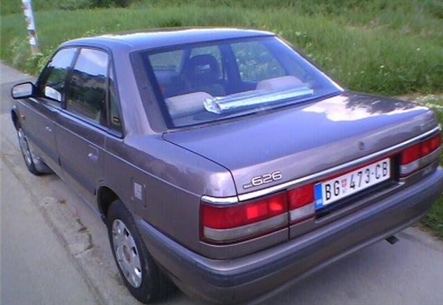 Mazda-626-2-0--91